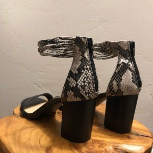 Penny loves Kenny Snakeskin Heels